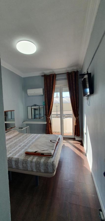 Habitacion Cerca Del Centro Валенсия Екстериор снимка