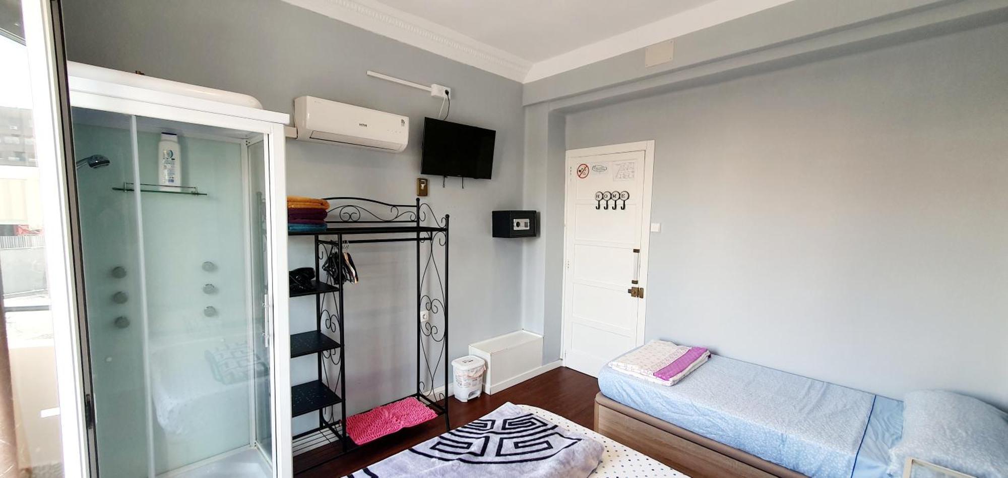 Habitacion Cerca Del Centro Валенсия Екстериор снимка